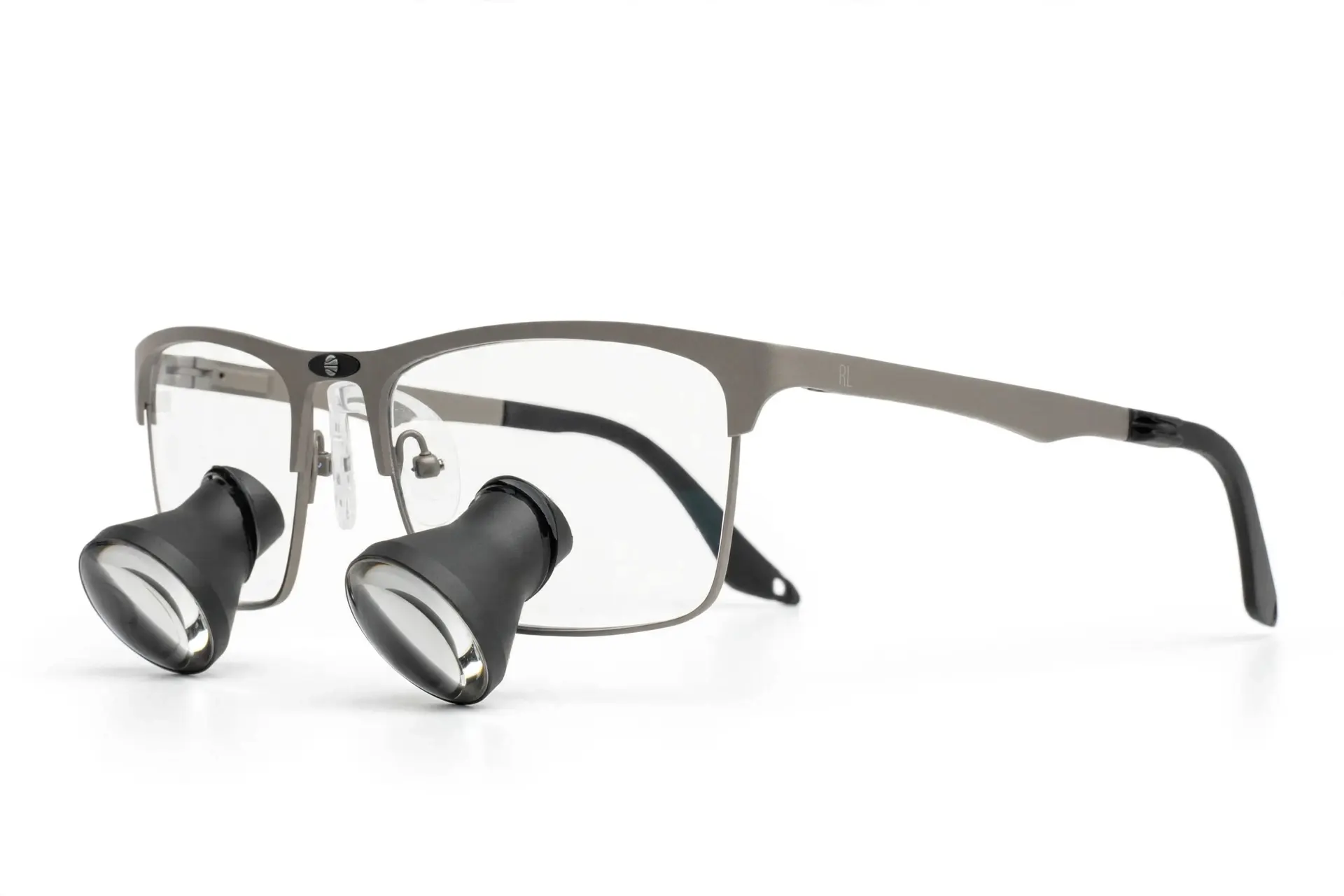 dental_loupes_studio